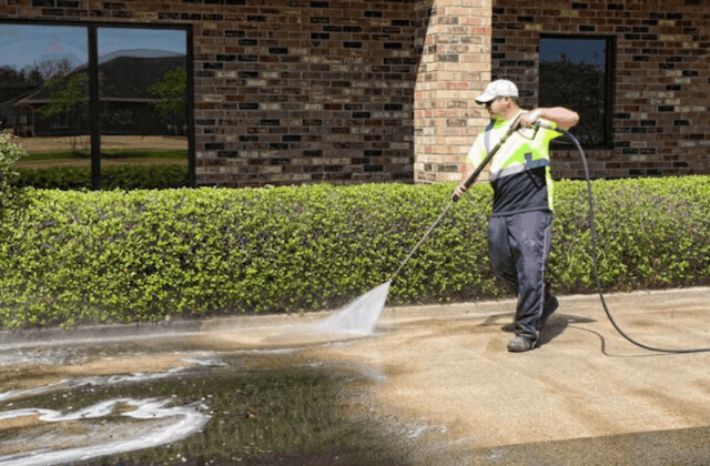 commercial concrete cleaning in roseville